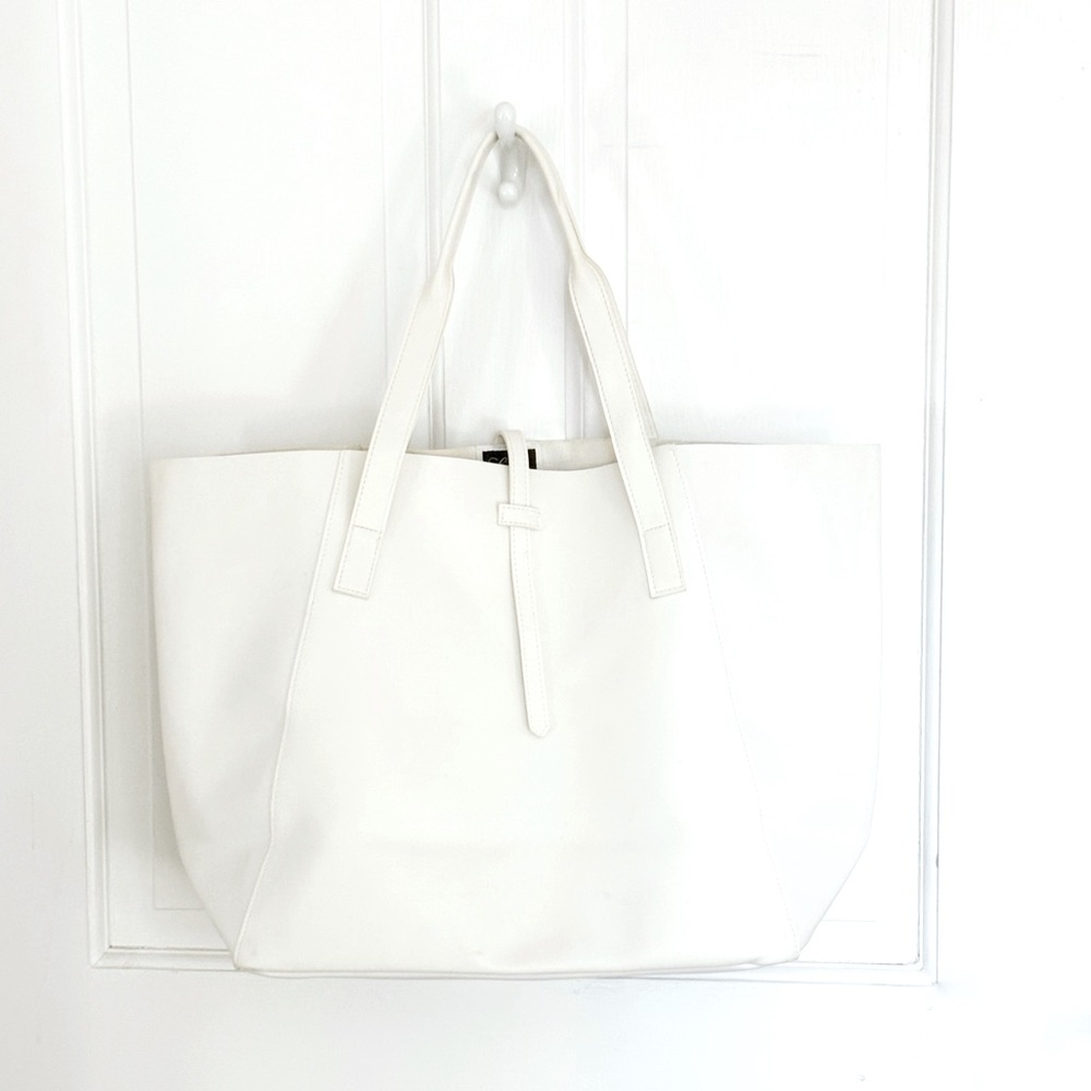 Saks Fifth Avenue White Tote Bag